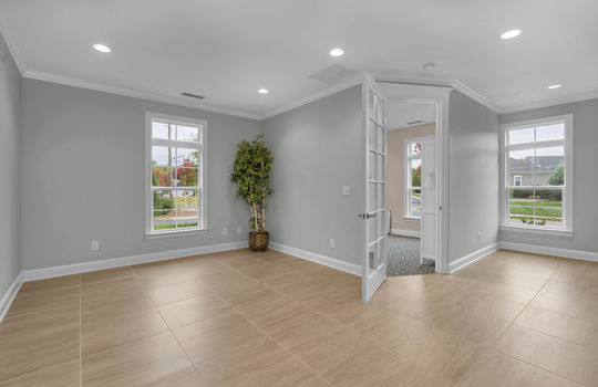 The Courtyards On Lake Norman Clubhouse Gathering Space 2