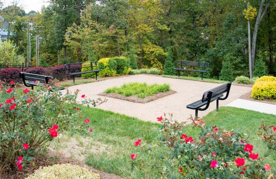 The Courtyards On Lake Norman Community Park and Common Area