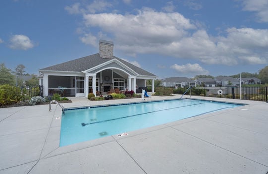 The Courtyards On Lake Norman Community Pool