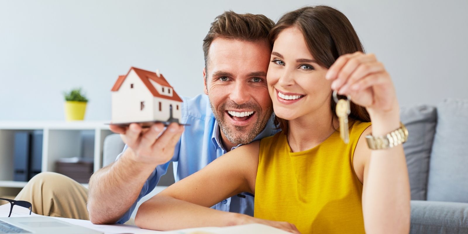 How do you buy a house and sell a house at the best sale same time