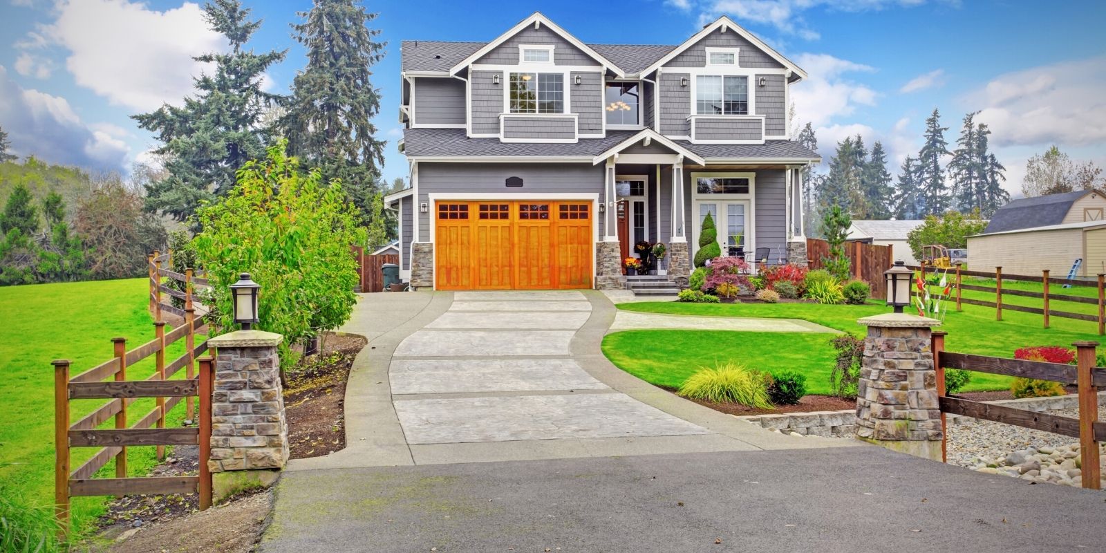 10 Essential Curb Appeal Tips for Selling Your Home