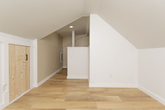 433 4th Avenue MLS-46