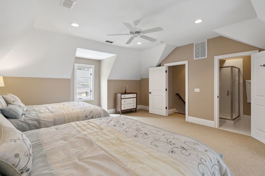 2413PaladinLane-KeenEyeMarketing-043