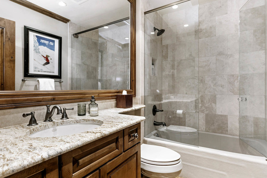 1592 Golf Terrace 57-014