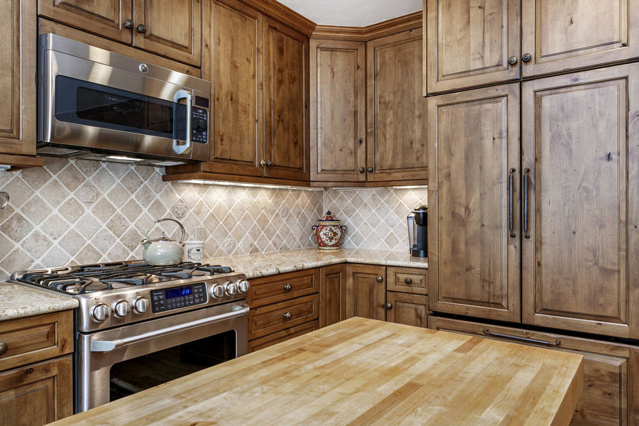 1592 Golf Terrace 57-023