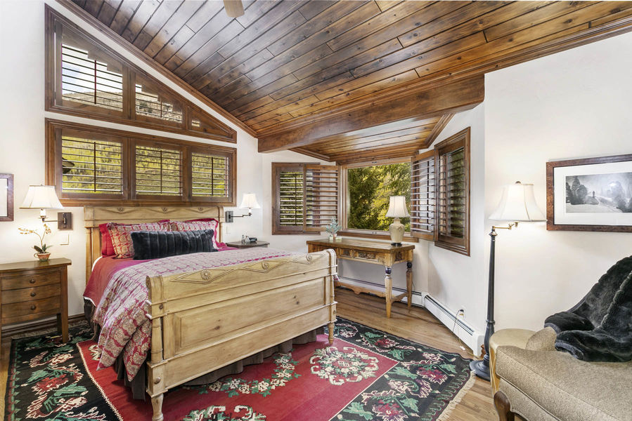 1592 Golf Terrace 57-026