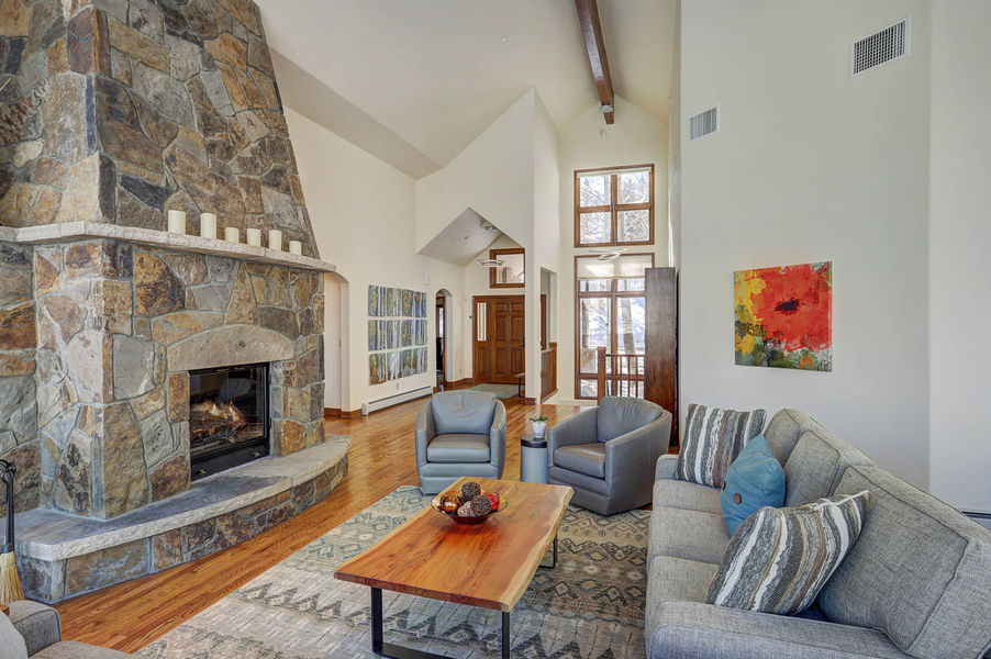 006 277 Saddle Ridge Loop