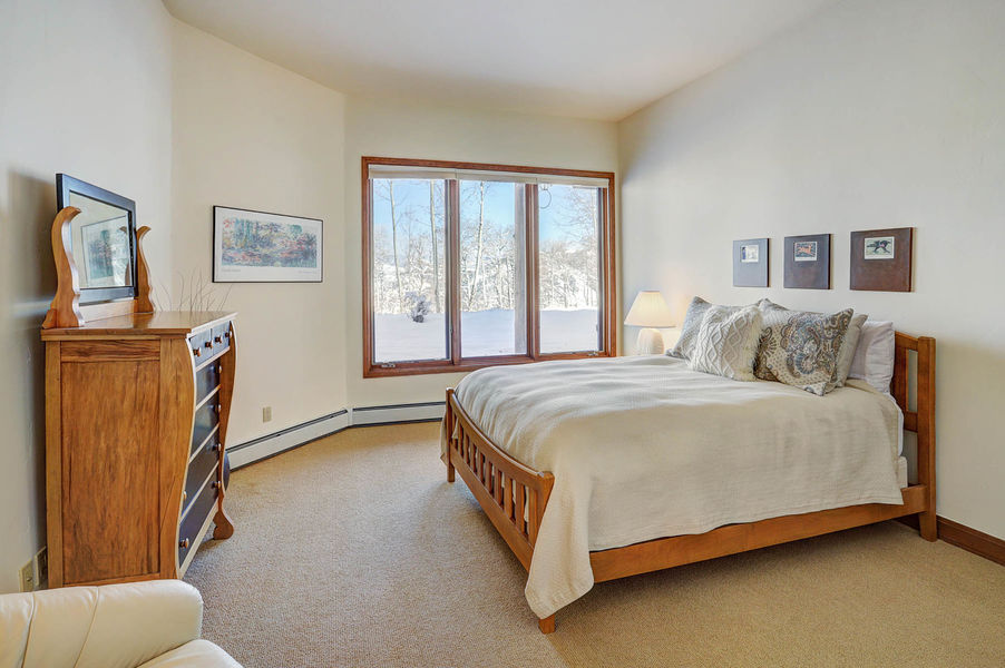 032 277 Saddle Ridge Loop