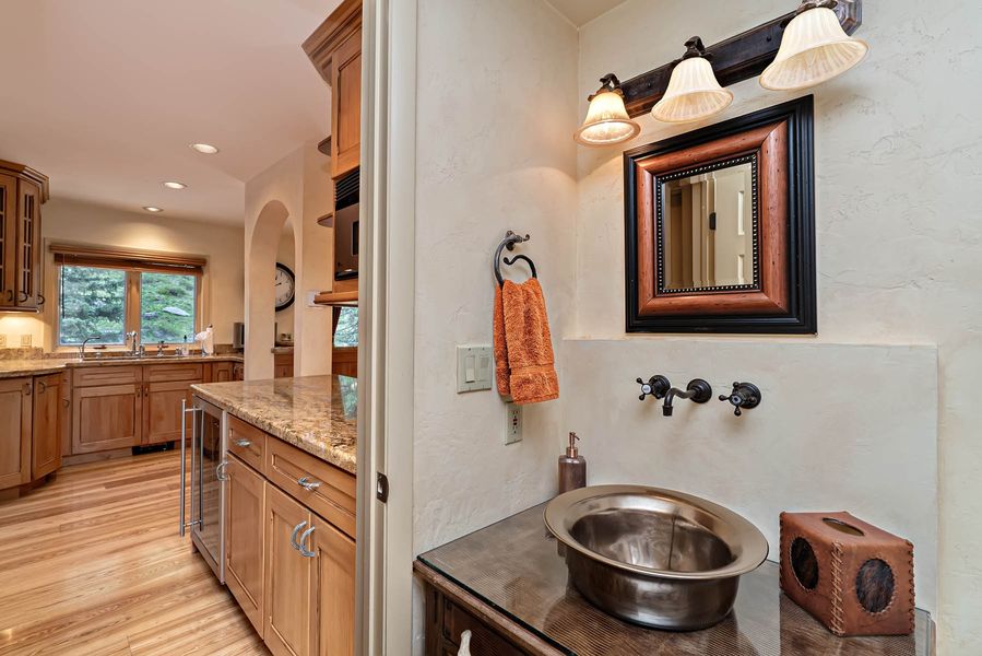 4196-Columbine-Road-0014