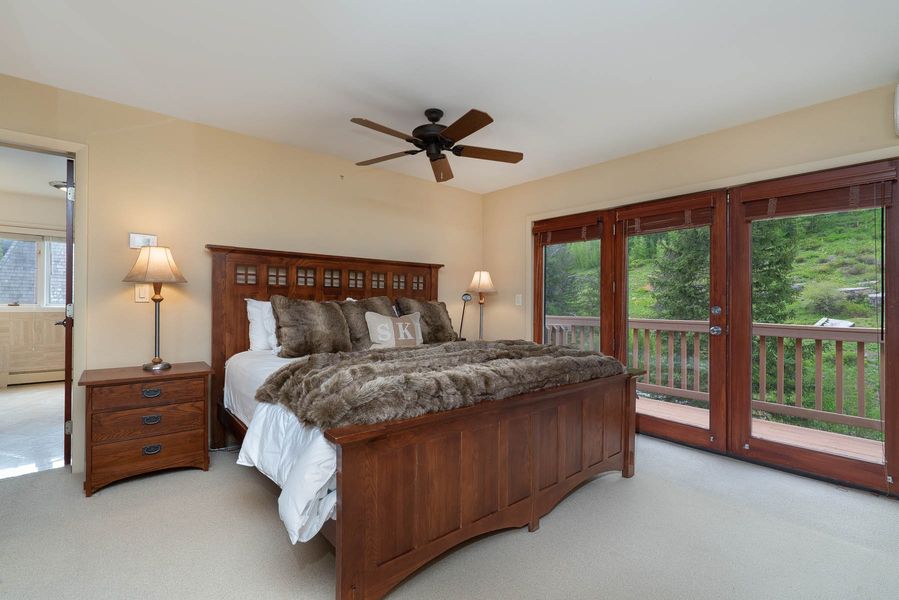 4196-Columbine-Road-0030