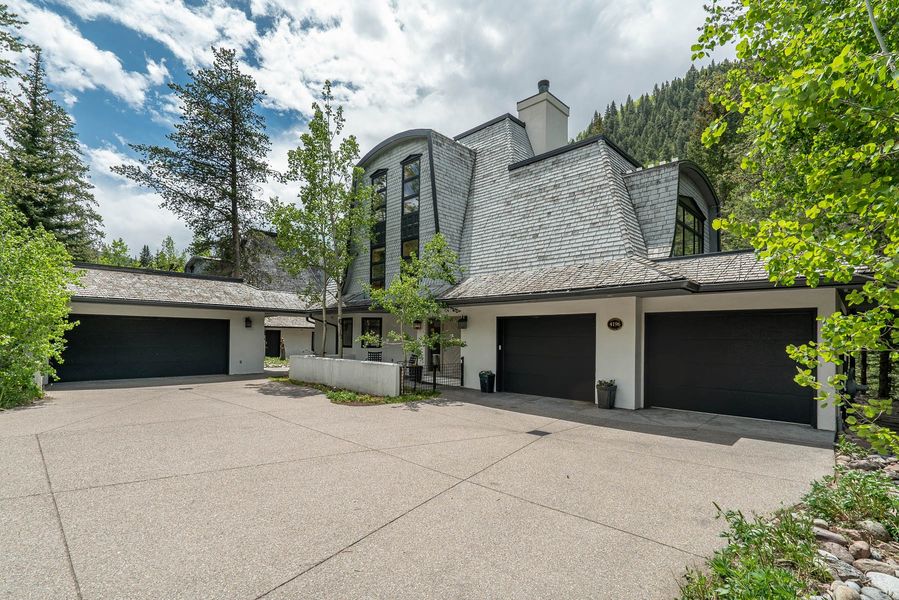 4196-Columbine-Road-0036