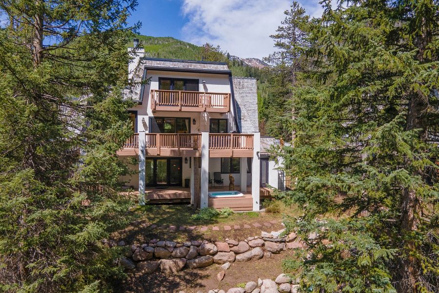 4196-Columbine-Road-0038