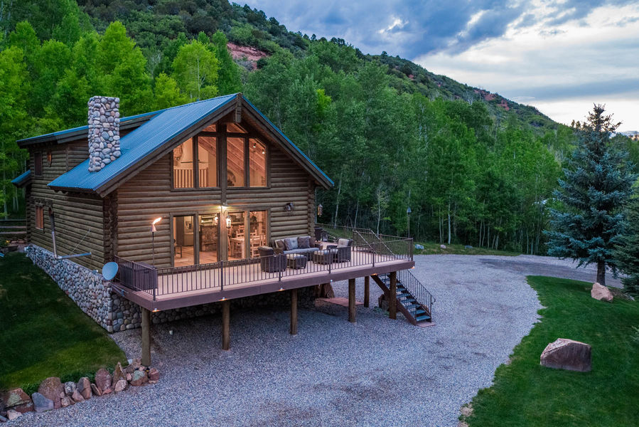 9273-Brush-Creek-Website-and-MLS-I-mes-0008