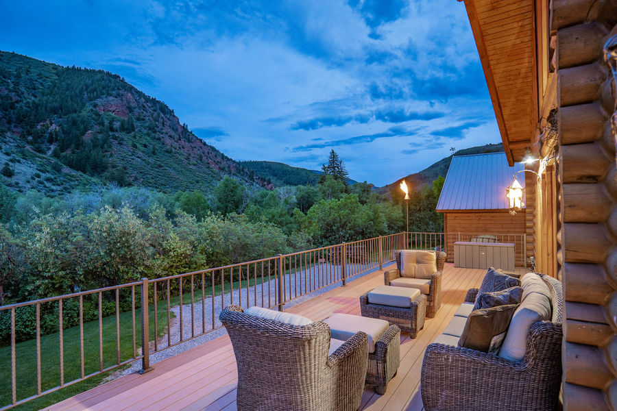 9273-Brush-Creek-Website-and-MLS-I-mes-0011
