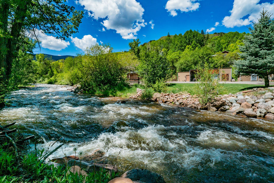 9273-Brush-Creek-Website-and-MLS-I-mes-0027