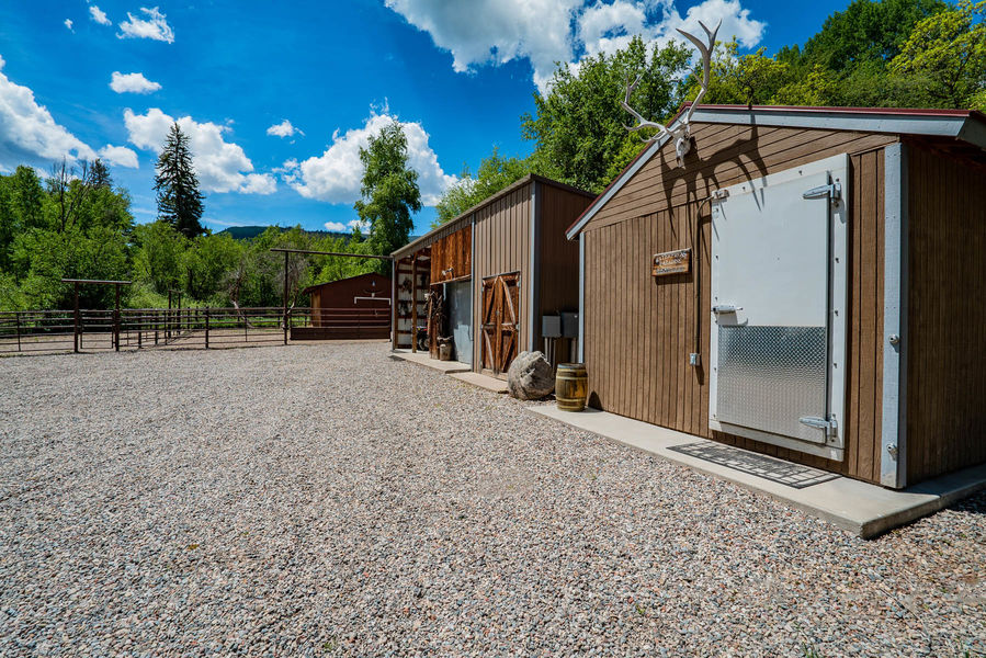 9273-Brush-Creek-Website-and-MLS-I-mes-0031