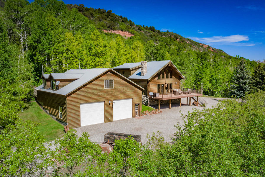 9273-Brush-Creek-Website-and-MLS-I-mes-0034