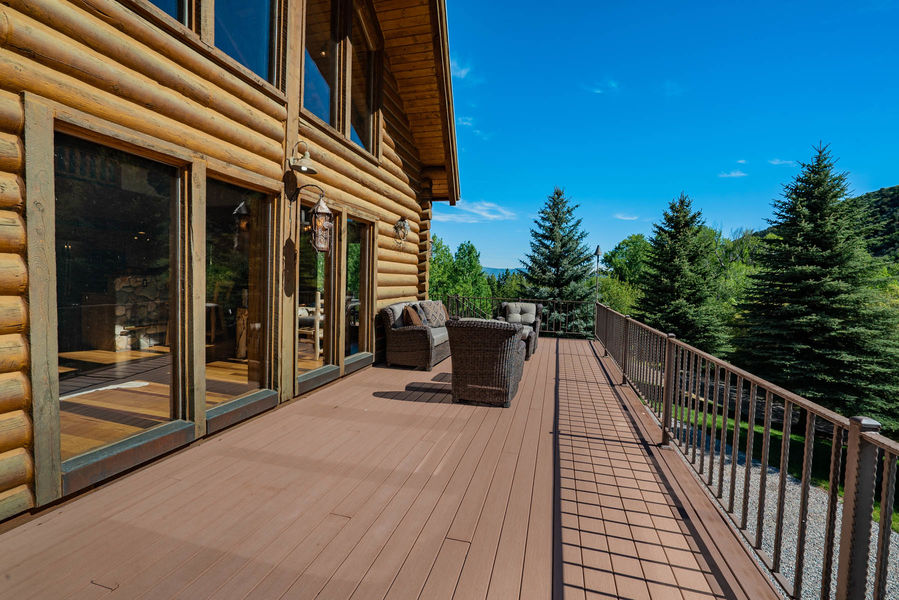 9273-Brush-Creek-Website-and-MLS-I-mes-0042
