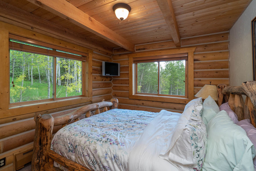 9273-Brush-Creek-Website-and-MLS-I-mes-0059