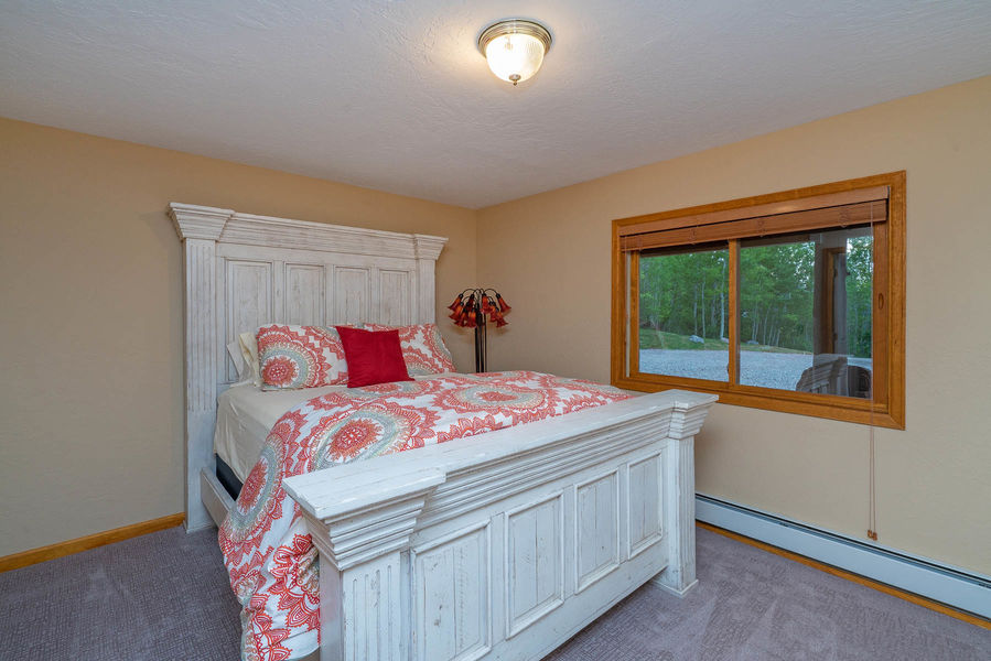 9273-Brush-Creek-Website-and-MLS-I-mes-0061