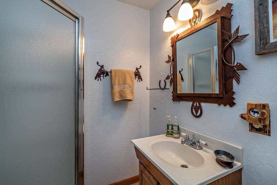 9273-Brush-Creek-Website-and-MLS-I-mes-0062
