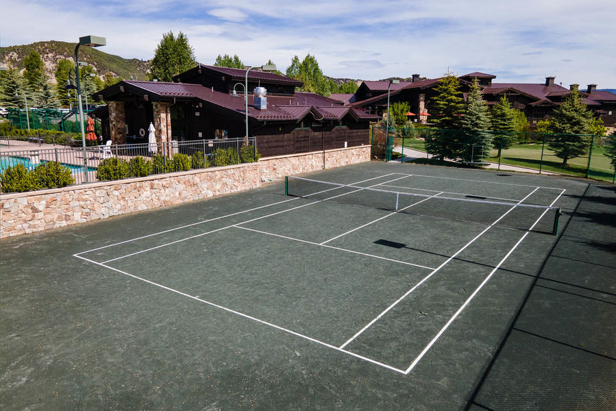 9273-Brush-Creek-Website-and-MLS-I-mes-0072