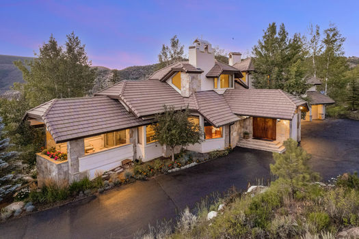 04 1005 Cordillera Way