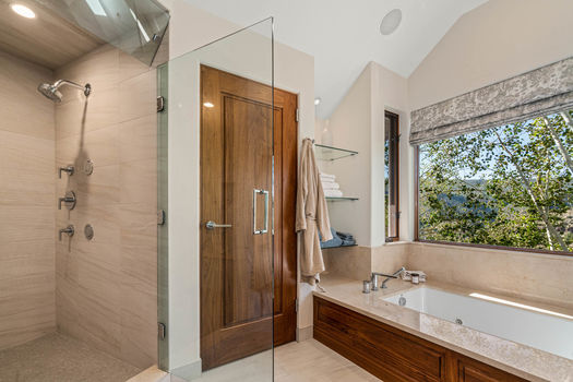 31 1005 Cordillera Way