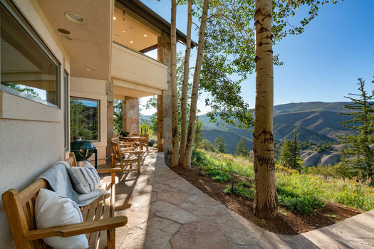 42 1005 Cordillera Way