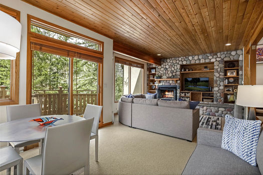 1588 Golf Terrace #4108