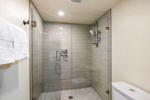 521 E Lionshead Circle 602 23