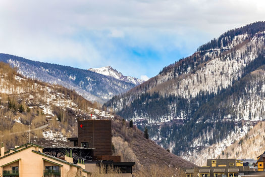 521 E Lionshead Circle 602 37