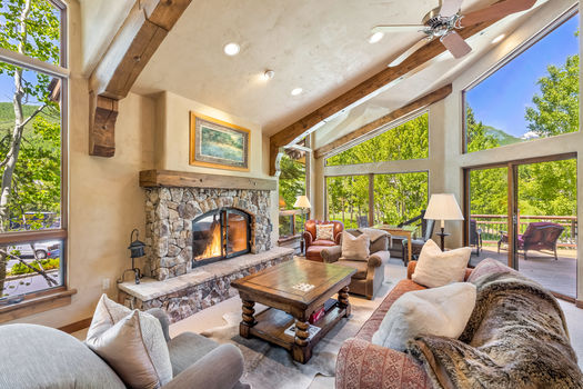 1785 Sunburst Drive Summer 2023 002