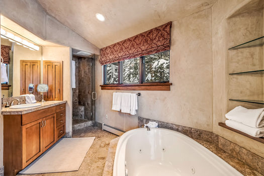 1785 Sunburst Drive Summer 2023 019