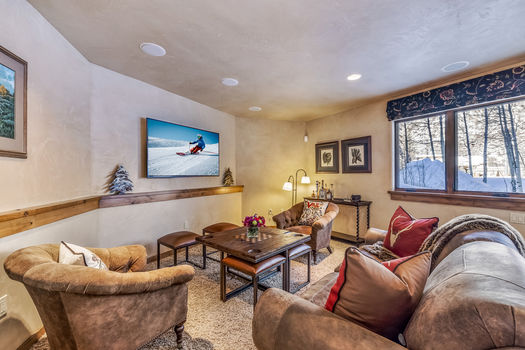 1785 Sunburst Drive Summer 2023 023