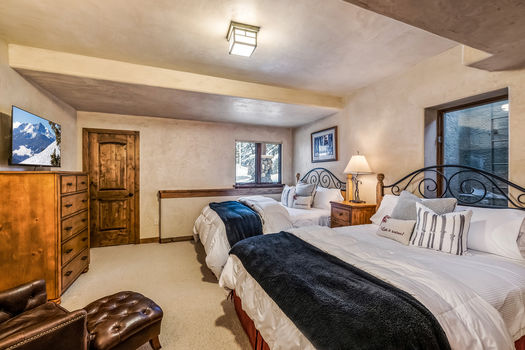 1785 Sunburst Drive Summer 2023 034