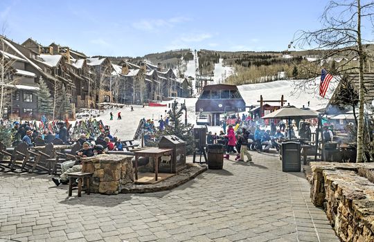 z BG_RitzCarlton_Area