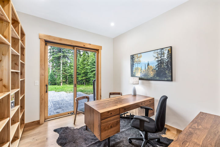 722 Granite Springs Images 31