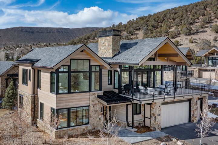 100 Legends Drive D 09