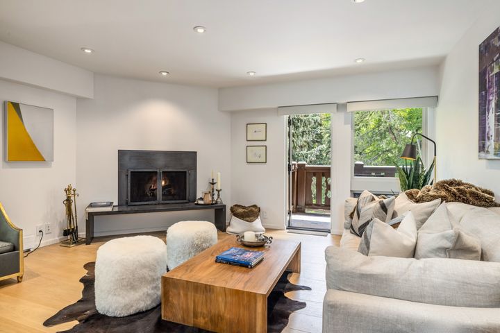 103 Willow Place 301_Summer Winter Combined_33