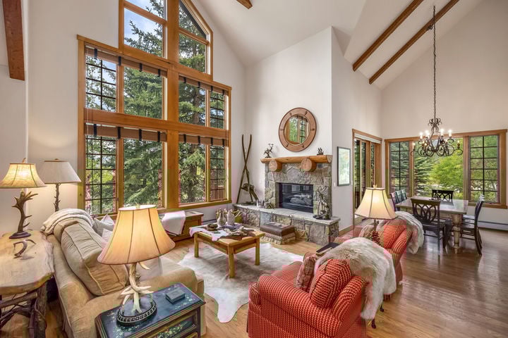 25 Cottage Cirlcle_0005