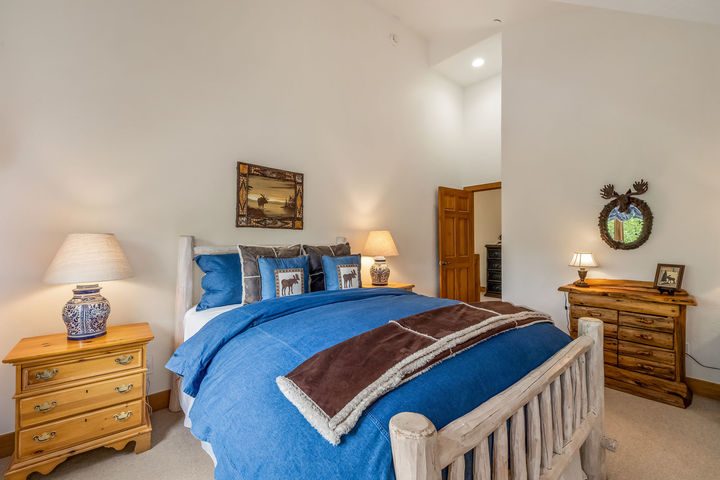 25 Cottage Cirlcle_0031