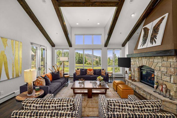 477 Kensington Drive 03