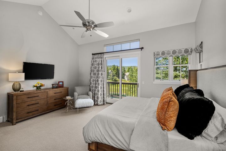 477 Kensington Drive 26