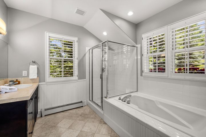 477 Kensington Drive 30