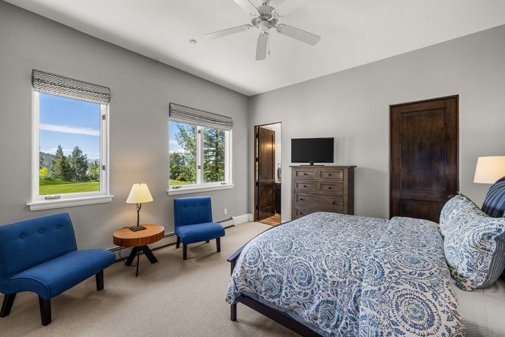 477 Kensington Drive 40