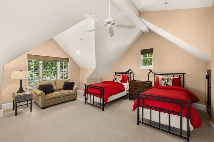 477 Kensington Drive 46