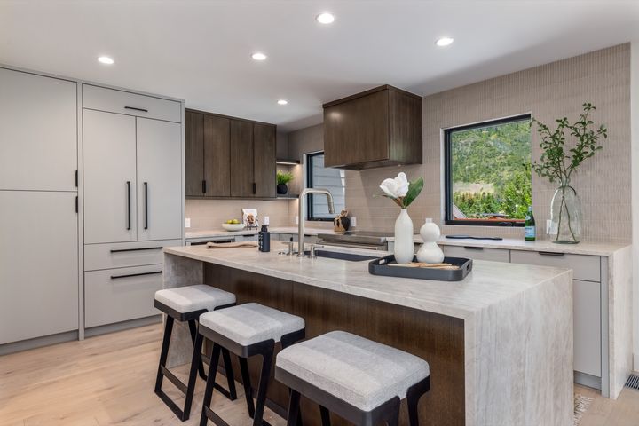 5074 Main Gore summer 2025 staging home outpost 22