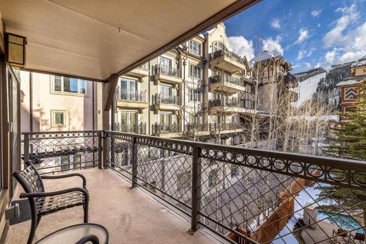 684 W Lionshead Circle 302_Summer Winter _06