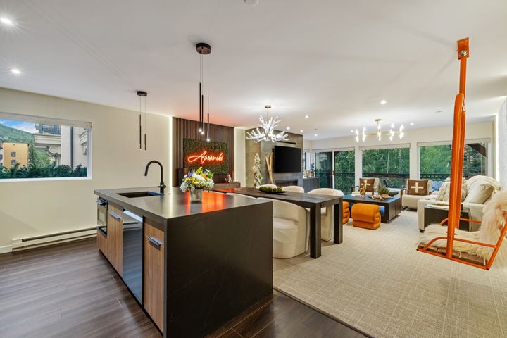 684 W Lionshead Circle 302_Summer Winter _15